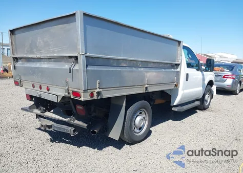 2012 Ford F250 Super Duty из США, поврежденный, VIN 1FDBF2A63CEC77802